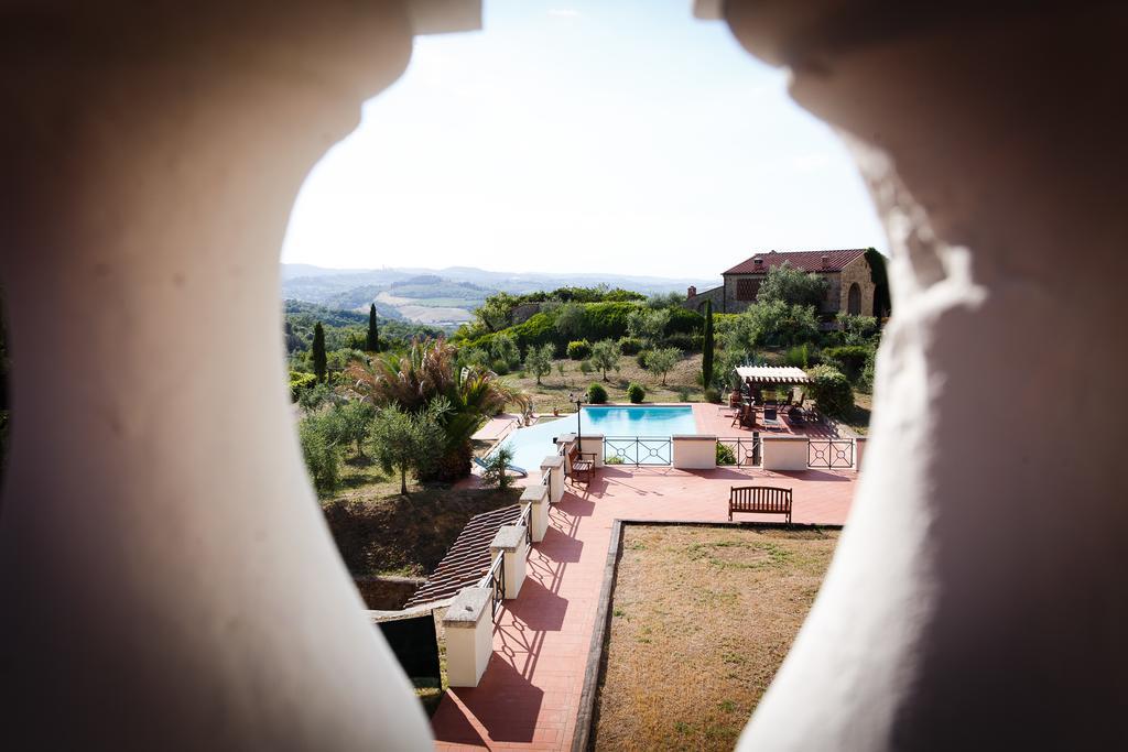 Villa Del Pino B&B Поджибонси Екстериор снимка