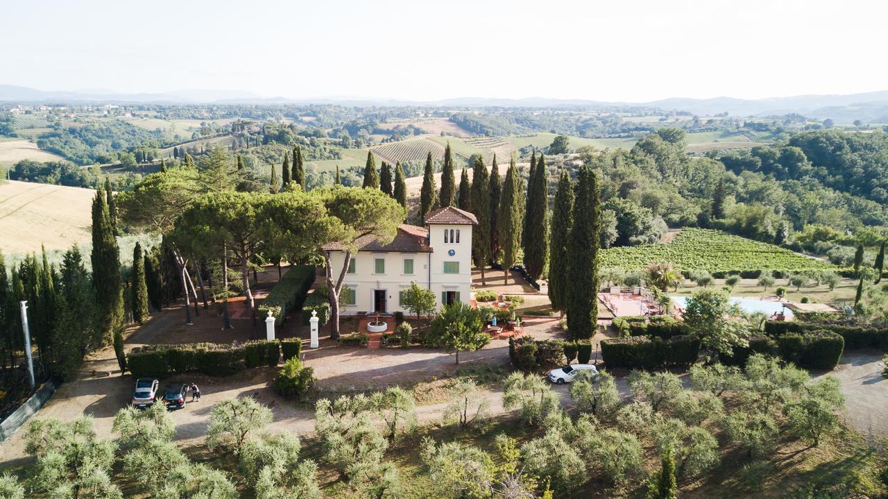 Villa Del Pino B&B Поджибонси Екстериор снимка